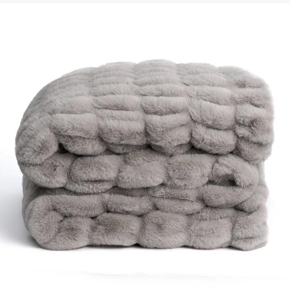 NWT Lola Blanket - Large - Picture 3 of 8